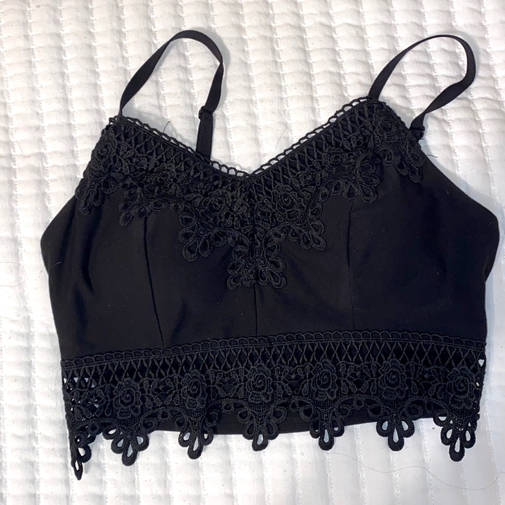 Black Cropped Lace Tank